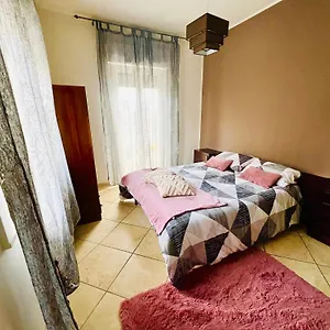 https://villa-pina.taorminaitalyhotels.com