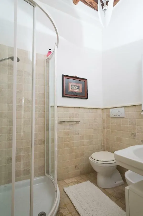 Apartment Ferienwohnung Portico D'Ottavia Rom Italien